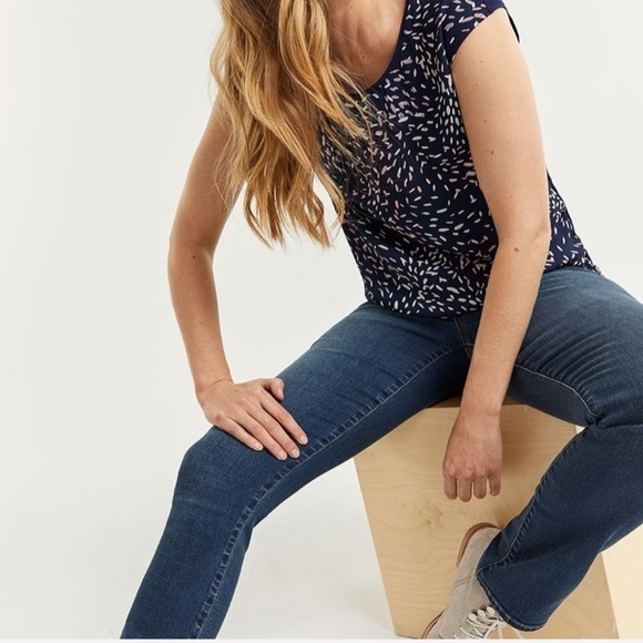 Straight leg jeans - Picture 3 of 5